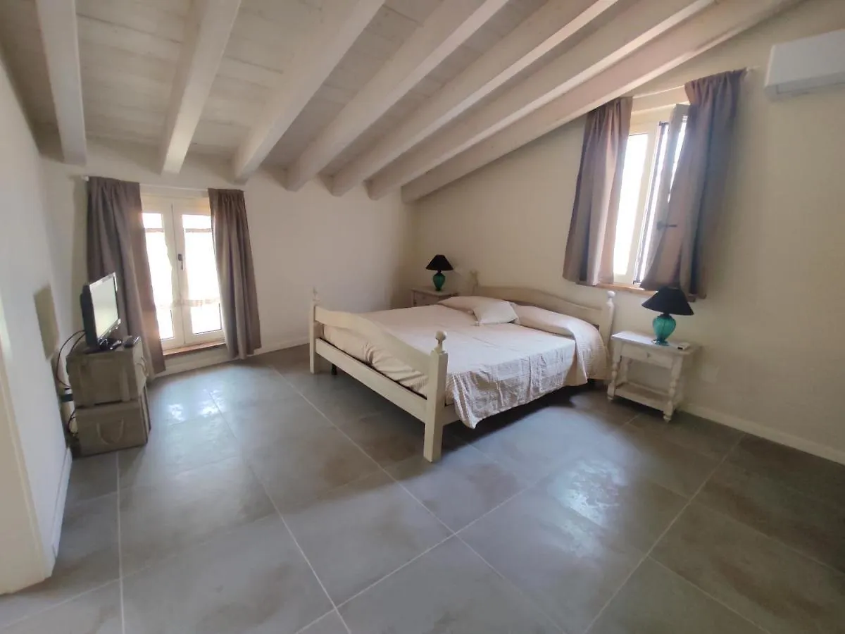 La Casa Di Paolina - Affitti Brevi Apartment Desenzano del Garda 0*,  Italy